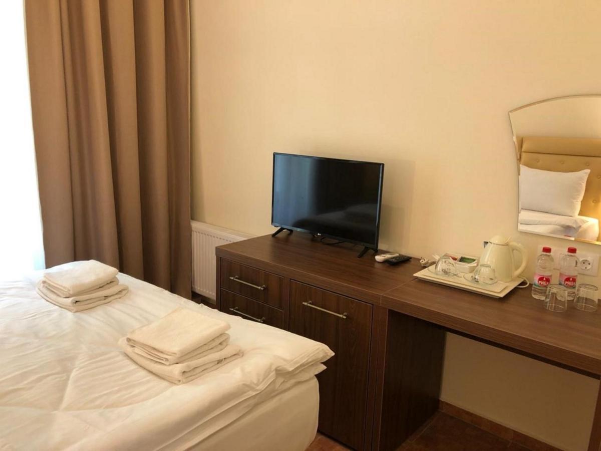 Amra Park-Hotel & Spa Gagra Cameră foto