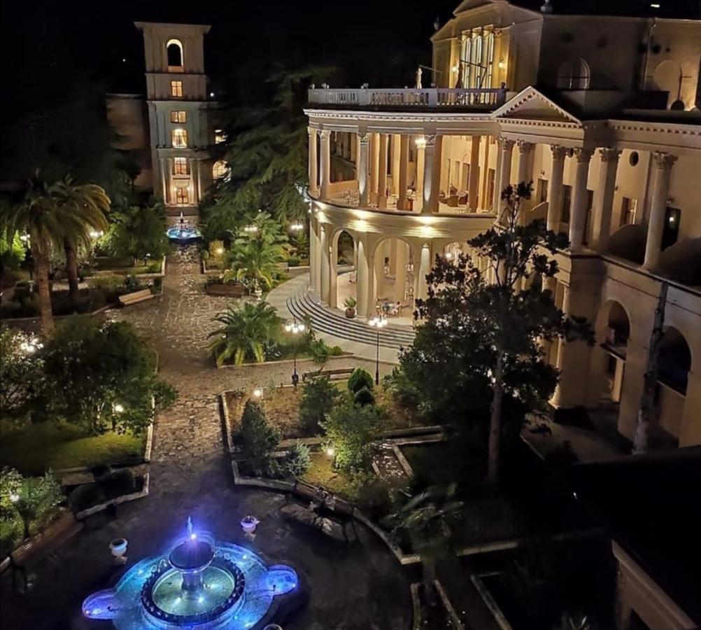 Amra Park-Hotel & Spa Gagra Exterior foto